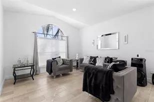 1739 Canoe Creek Falls Dr, Orlando, FL 32824 - Photo 5