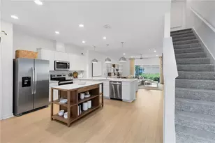 435 Meadowland Pt, Oviedo, FL 32765 - Photo 3