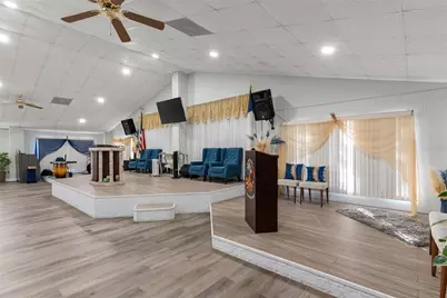 201 W University Avenue, Orange City, FL 32763 - Photo 59