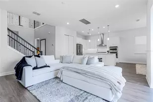 15734 Vetta Dr, Montverde, FL 34756 - Photo 5