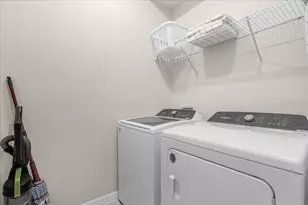 1261 Emerald Row St, Clermont, FL 34714 - Photo 19