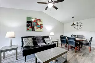 3202 Queen Palms Ct, Kissimmee, FL 34747 - Photo 17