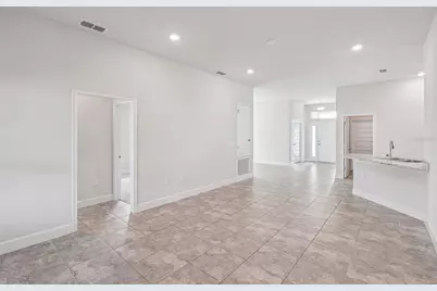 2358 Friendly Confines Loop, Davenport, FL 33837 - Photo 3