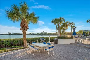 1646 Stickney Point Rd, Sarasota, FL 34231 - Photo 31