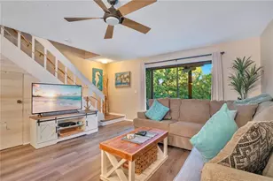 1646 Stickney Point Rd, Sarasota, FL 34231 - Photo 5