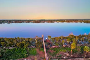 19341 Lochside Ln, Mount Dora, FL 32757 - Photo 9