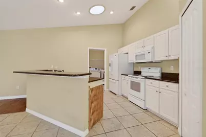 13 Brownstone Lane, Palm Coast, FL 32137 - Photo 9