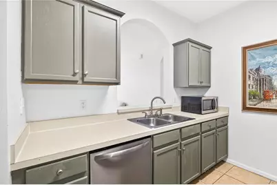 6214 Stevenson Drive #305, Orlando, FL 32835 - Photo 11