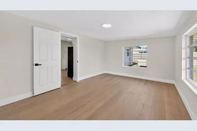 5313 5th Street Court E, Bradenton, FL 34203 - Photo 11