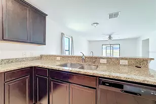 1899 Amber Sweet Cir, Dundee, FL 33838 - Photo 7