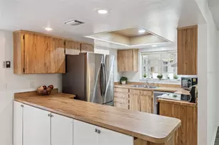 1457 Magellan Cir, Orlando, FL 32818 - Photo 9