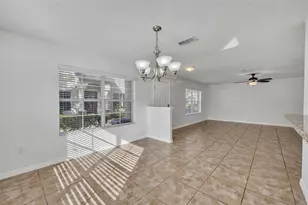 359 Carina Cir, Sanford, FL 32773 - Photo 15