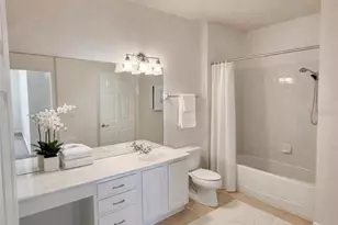 3332 Robert Trent Jones Dr, Orlando, FL 32835 - Photo 27