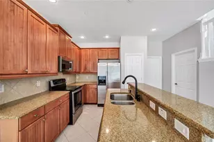 4848 Fiorazante Ave, Orlando, FL 32839 - Photo 7