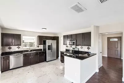 5439 Red Bone Lane, Orlando, FL 32810 - Photo 13