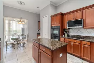 3564 Somerset Cir, Kissimmee, FL 34746 - Photo 13