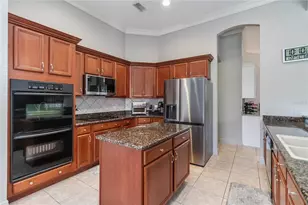 3564 Somerset Cir, Kissimmee, FL 34746 - Photo 11