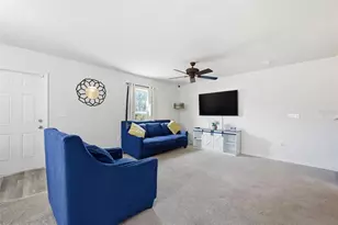133 Violet Ct, Kissimmee, FL 34759 - Photo 9