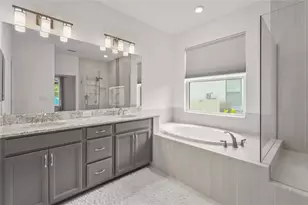 10179 Milky Way Cir, Sarasota, FL 34241 - Photo 19