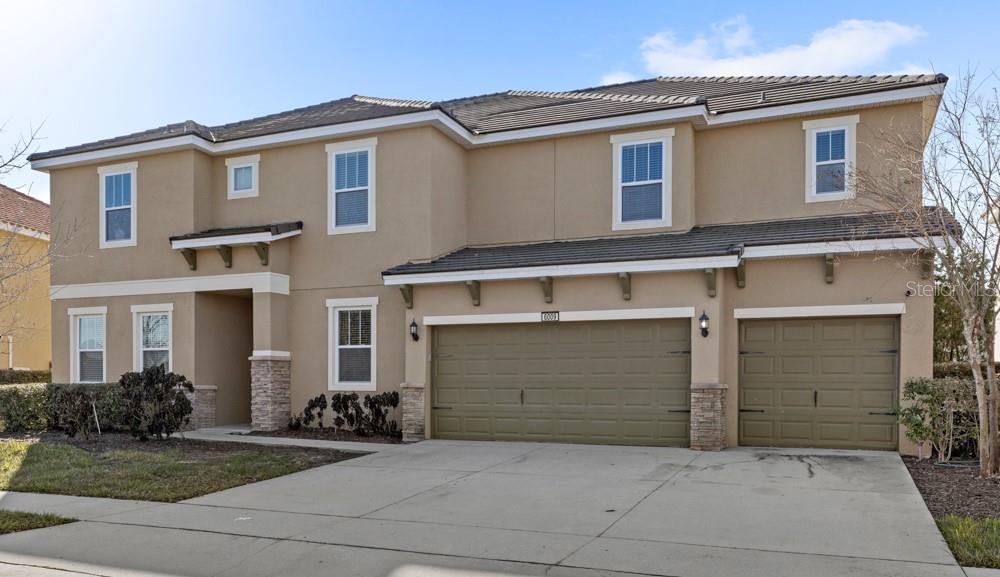 6009 Broad Oak Dr - 6009 Broad Oak Dr, Davenport, FL 33837 Luxury Property | Jose Angel Pina