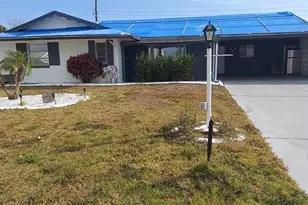 1205 Hacienda Dr, Sun City Center, FL 33573 - Photo 1