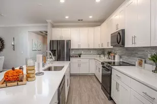 6470 Chorus Dr, Mascotte, FL 34753 - Photo 7