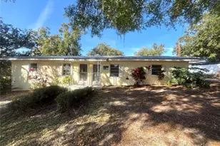 842 Lake Ave, Clermont, FL 34711 - Photo 1