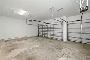 575 Avila Pl, Howey in the Hills, FL 34737 - Photo 33