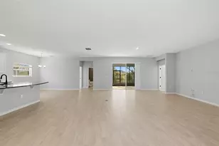 575 Avila Pl, Howey in the Hills, FL 34737 - Photo 7