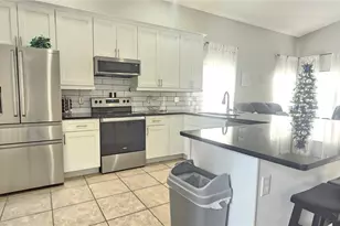 179 Emeraldview Ave, Davenport, FL 33897 - Photo 3