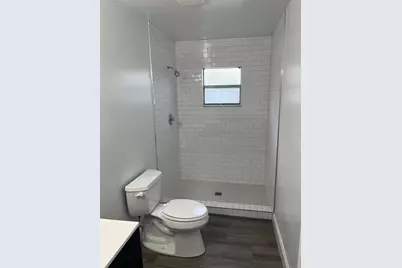 10108 Bluff Court, Orlando, FL 32821 - Photo 9