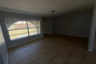 327 E Dundee Dr, Poinciana, FL 34759 - Photo 31