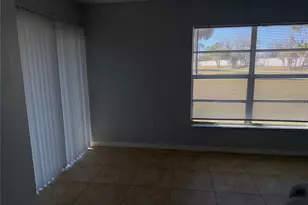 327 E Dundee Dr, Poinciana, FL 34759 - Photo 25