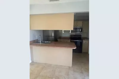 327 E Dundee Drive, Poinciana, FL 34759 - Photo 3