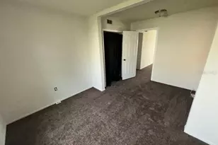 834 Sky Lake Cir, Orlando, FL 32809 - Photo 5