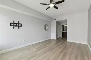 100 S Eola Dr, Orlando, FL 32801 - Photo 25