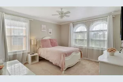 321 Las Fuentes Drive, Kissimmee, FL 34746 - Photo 3