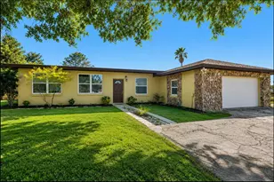 8812 Oakwood Dr, Lake Wales, FL 33898 - Photo 1