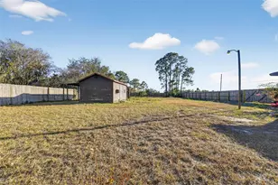 8812 Oakwood Dr, Lake Wales, FL 33898 - Photo 17