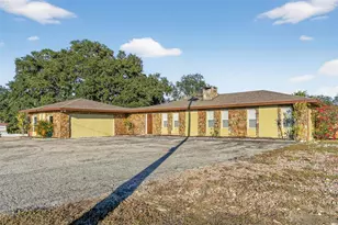 8812 Oakwood Dr, Lake Wales, FL 33898 - Photo 5