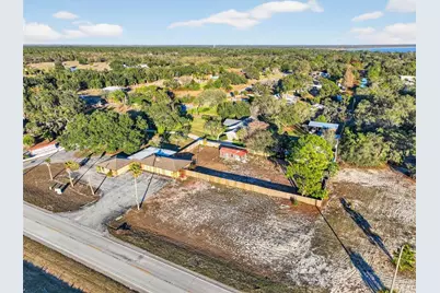 8812 Oakwood Drive, Lake Wales, FL 33898 - Photo 21