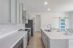 2045 Suwannee Banks St, Clermont, FL 34711 - Photo 19