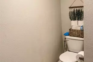 1304 Brigadoon Dr, Clearwater, FL 33759 - Photo 33