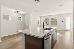 11956 Landing Point Loop, Orlando, FL 32832 - Photo 9