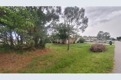 23102 Maclellan Avenue, Port Charlotte, FL 33980 - Photo 9