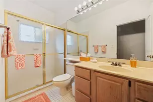 11606 Peach Grove Ln, Orlando, FL 32821 - Photo 19