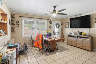 3213 Chariot Pl, Orlando, FL 32818 - Photo 5