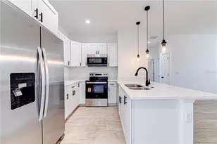 354 Fisher Way, Ocklawaha, FL 32179 - Photo 7