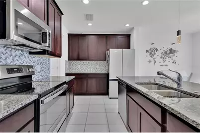 5018 Royal Point Avenue, Kissimmee, FL 34746 - Photo 7