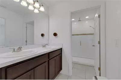 5018 Royal Point Avenue, Kissimmee, FL 34746 - Photo 19